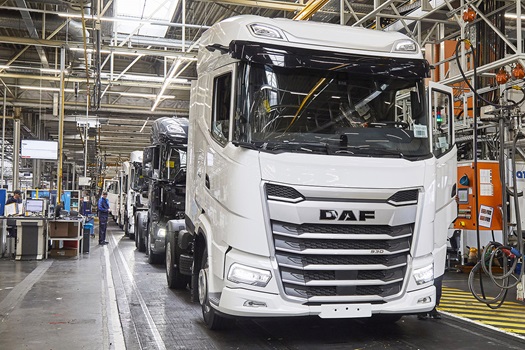 Eindlijn truckfabriek